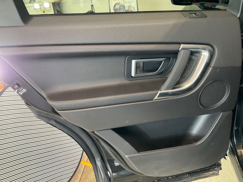 Land Rover Discovery Sport 2.0 Td4 SE AWD 2016 – снимка 31