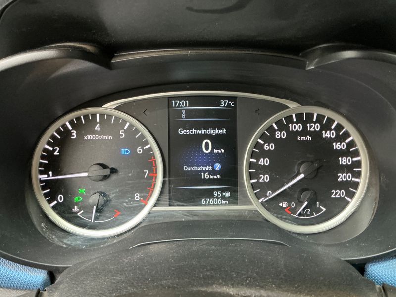 Nissan Micra 0.9 N-Connecta — zdjęcie 13