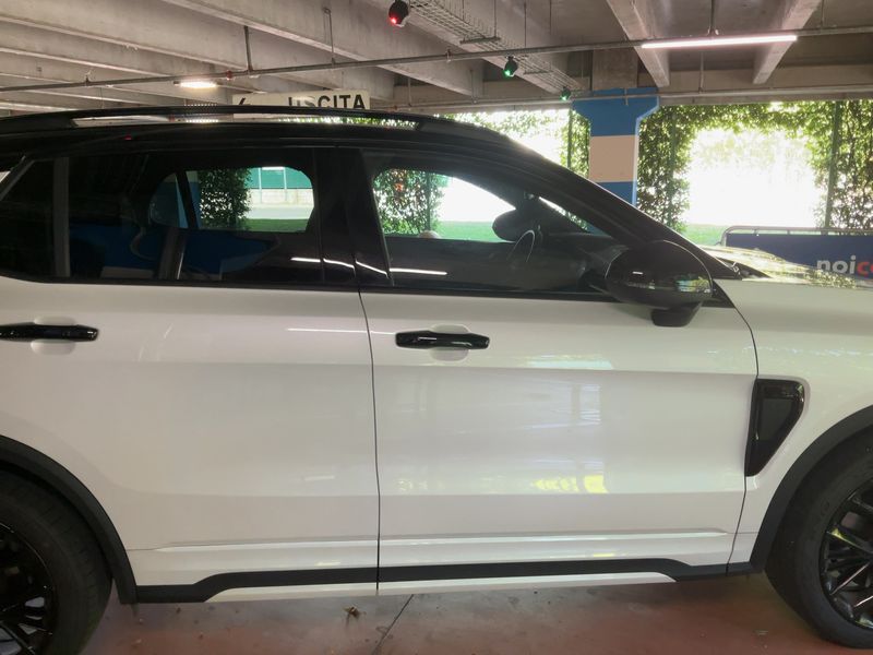 Lynk & Co 01 1.5 TD Plug-in Hybrid More — zdjęcie 7