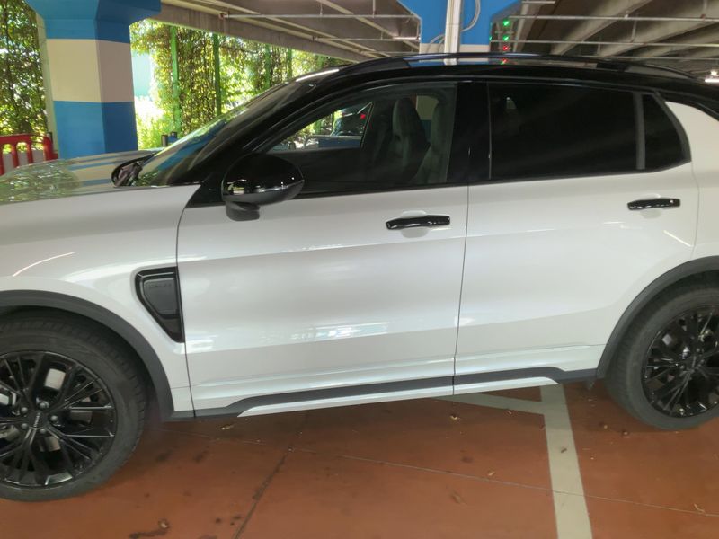 Lynk & Co 01 1.5 TD Plug-in Hybrid More — zdjęcie 4