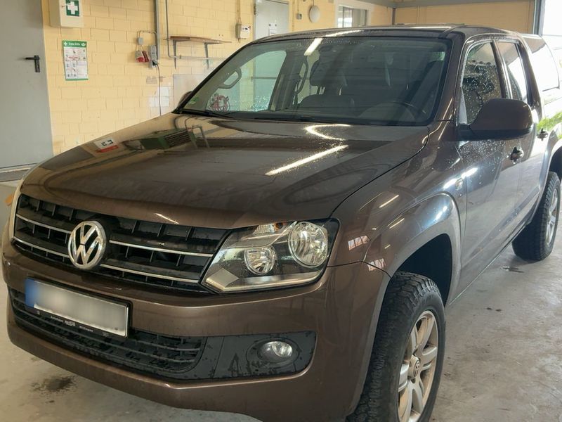 Volkswagen Amarok 2.0 TDI Trendline DoubleCab 4Motion — zdjęcie 1