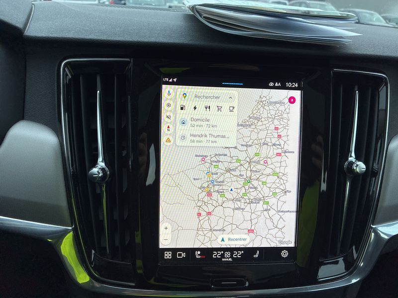 Volvo V90 2.0 T6 Plug-in Hybrid Inscription Expression AWD 2021 – снимка 13