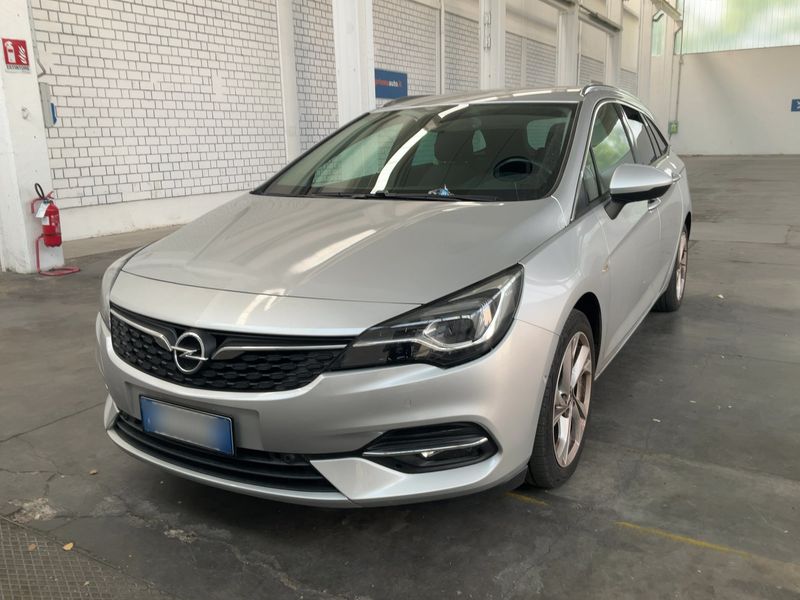 Opel Astra 1.2 Turbo Business Elegance Start/Stop — zdjęcie 1