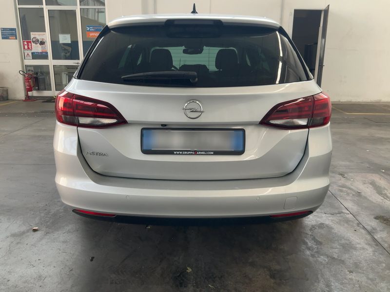 Opel Astra 1.2 Turbo Business Elegance Start/Stop — zdjęcie 5