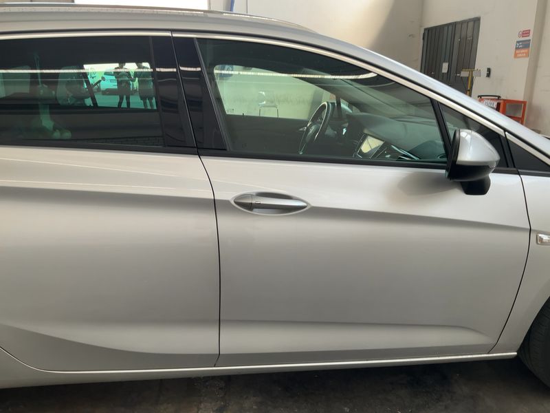 Opel Astra 1.2 Turbo Business Elegance Start/Stop — zdjęcie 7