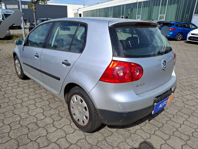 Volkswagen Golf V 1.4 Trendline — zdjęcie 3