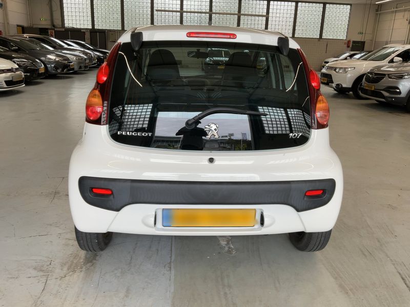 Peugeot 107 1.0 Active — zdjęcie 5