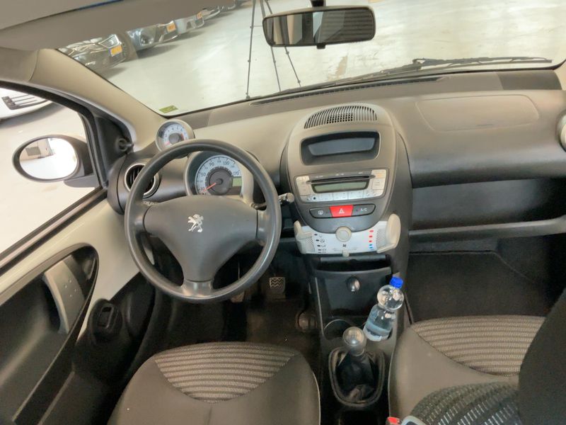 Peugeot 107 1.0 Active — zdjęcie 12