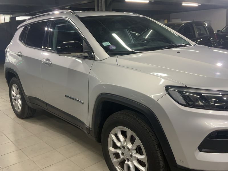 Jeep Compass 1.3 4xe Plug-in Hybrid Limited — zdjęcie 8