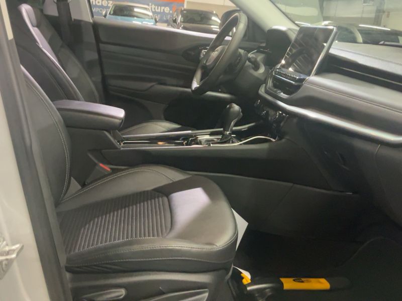 Jeep Compass 1.3 4xe Plug-in Hybrid Limited — zdjęcie 11