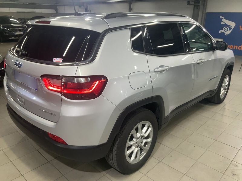 Jeep Compass 1.3 4xe Plug-in Hybrid Limited — zdjęcie 6