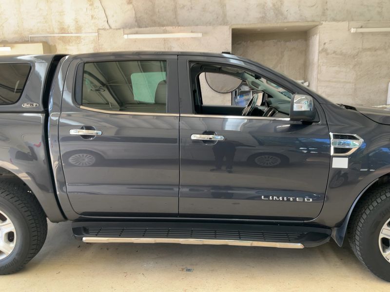 Ford Ranger 2.2 TDCi Doppelkabine Limited 4x4 — zdjęcie 7