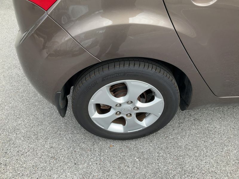 Kia Venga 1.4 Attract 2012 – снимка 9