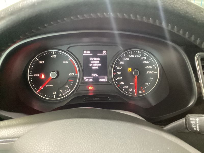 Seat Leon 1.6 TDI Style 2014 – снимка 18