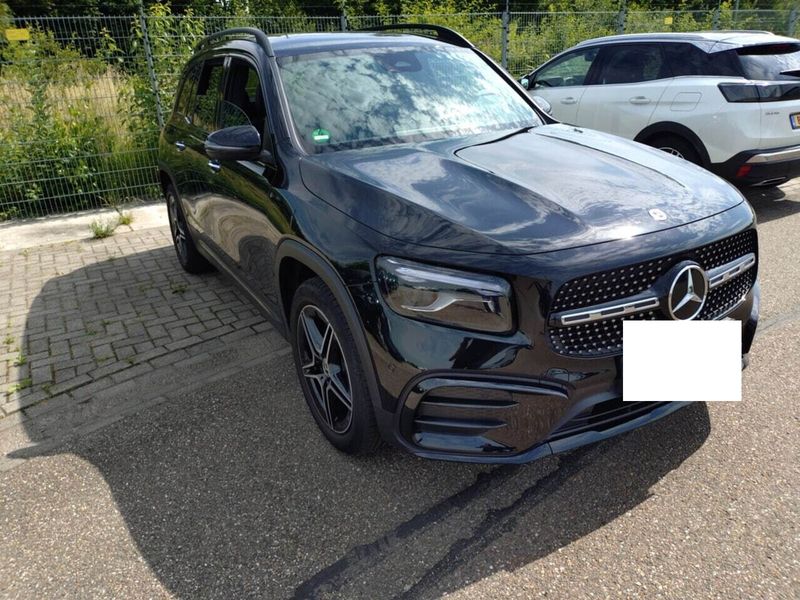 Mercedes-Benz GLB-Klasse GLB 200 Mild-Hybrid AMG Line — zdjęcie 4