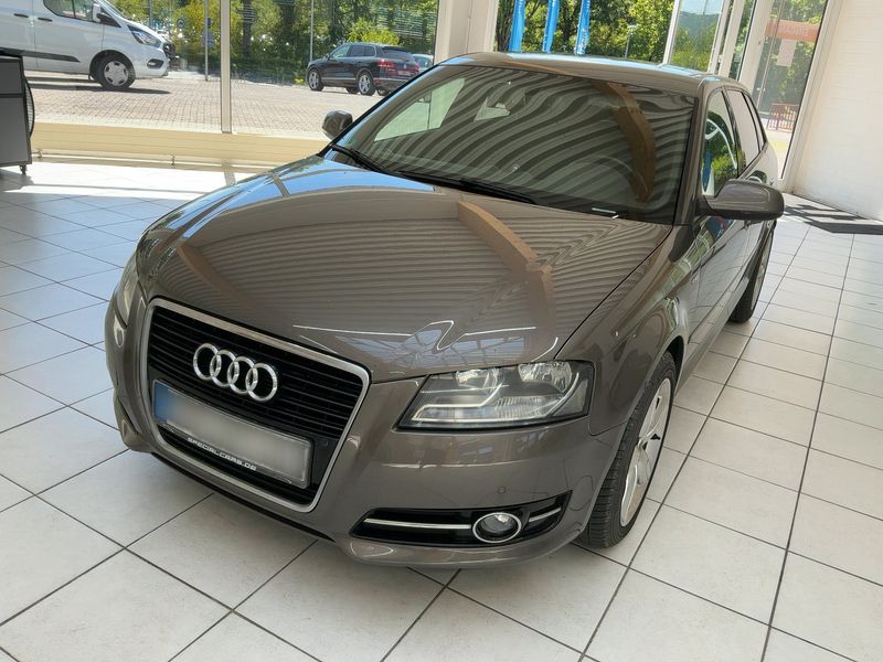 Audi A3 Sportback 2.0 TDI S line Sportpaket plus