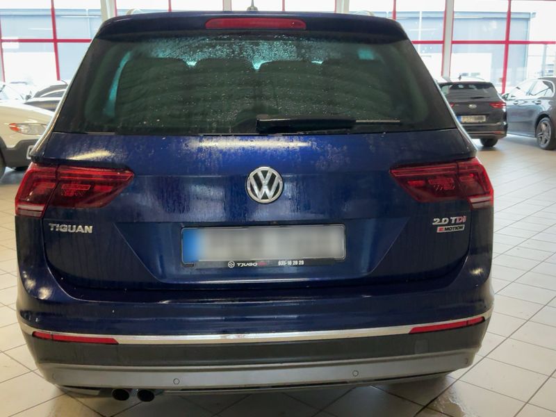 Volkswagen Tiguan 2.0 TDI Highline 4Motion BlueMotion Tech — zdjęcie 5