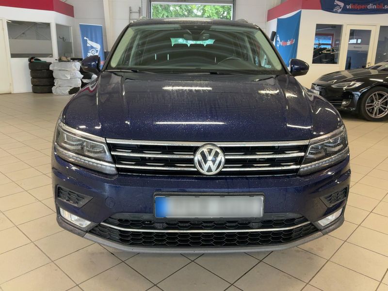 Volkswagen Tiguan 2.0 TDI Highline 4Motion BlueMotion Tech — zdjęcie 9