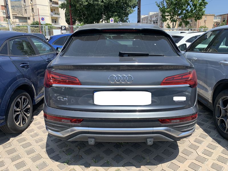Audi Q5 Sportback 40 TDI Mild-Hybrid quattro S line — zdjęcie 4