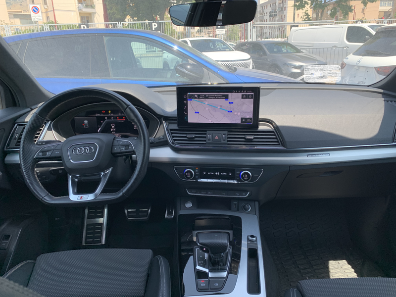 Audi Q5 Sportback 40 TDI Mild-Hybrid quattro S line — zdjęcie 11