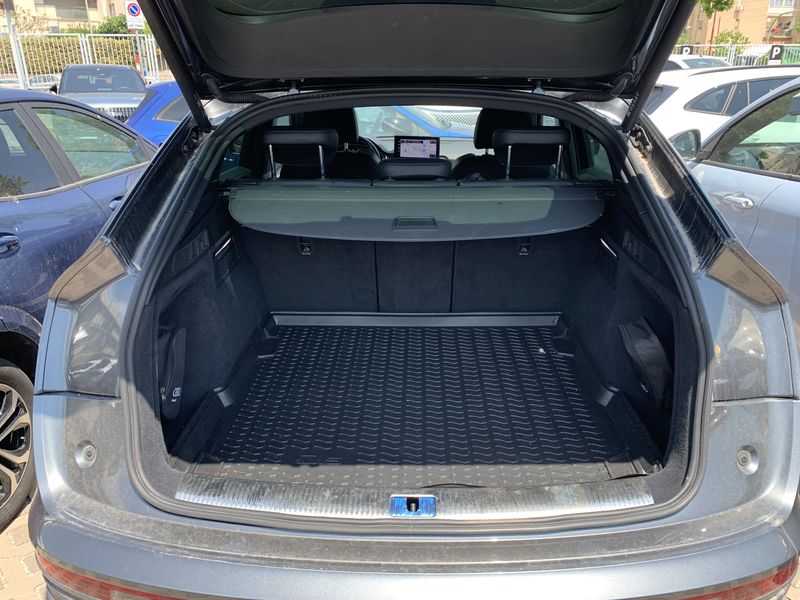 Audi Q5 Sportback 40 TDI Mild-Hybrid quattro S line — zdjęcie 9