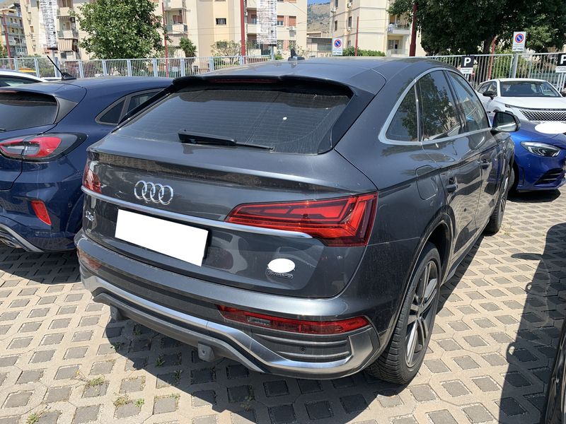 Audi Q5 Sportback 40 TDI Mild-Hybrid quattro S line — zdjęcie 5