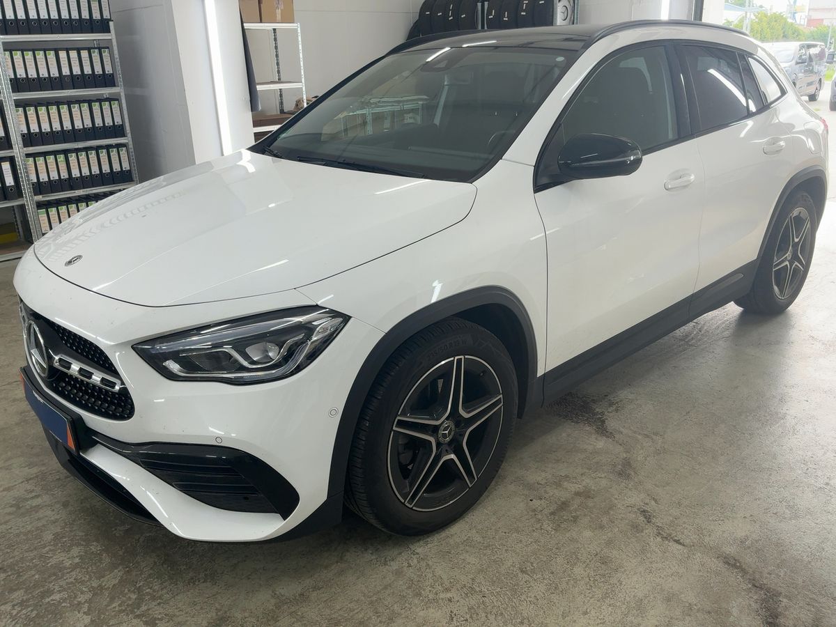 Mercedes-Benz GLA-Klasse GLA 200 AMG Line