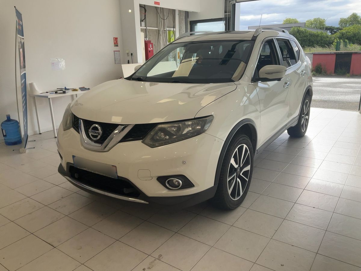 Nissan X-Trail 2015