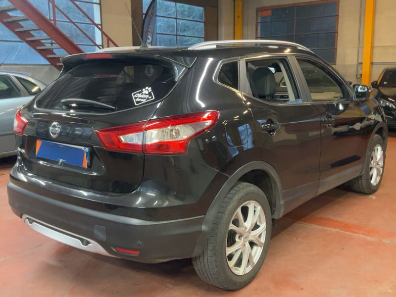 Nissan Qashqai 1.6 dCi Black Edition — zdjęcie 6