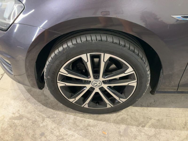 Volkswagen Golf VII 2.0 TDI Lounge BlueMotion Tech 2015 – снимка 3