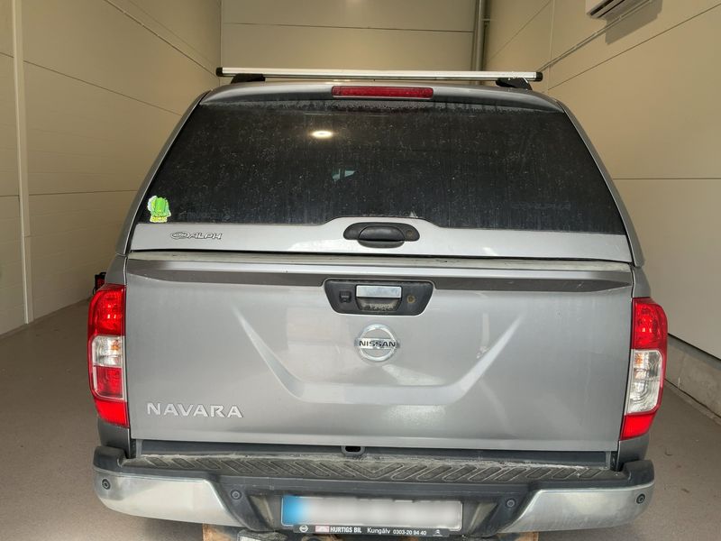 Nissan NP300 Pick-up 2.3 dCi Tekna Double Cab 4x4 — zdjęcie 5