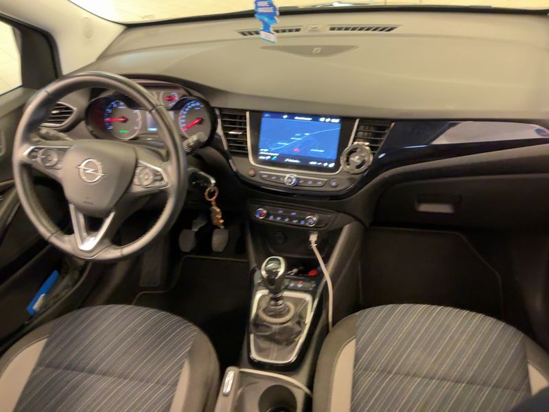 Opel Crossland X 1.2 Turbo Design 120 ans 2019 – снимка 18