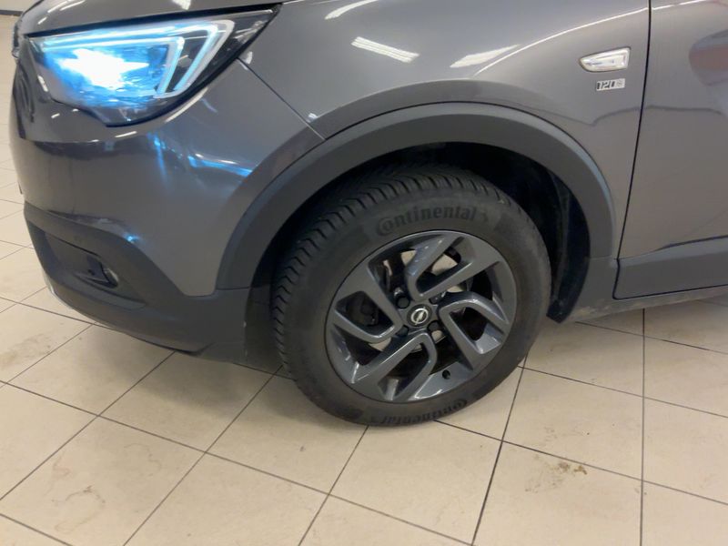 Opel Crossland X 1.2 Turbo Design 120 ans 2019 – снимка 3