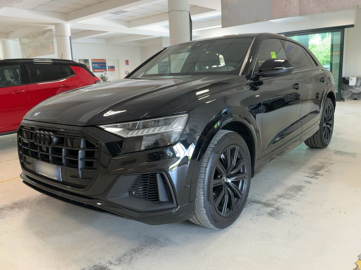 Audi Q8 2019