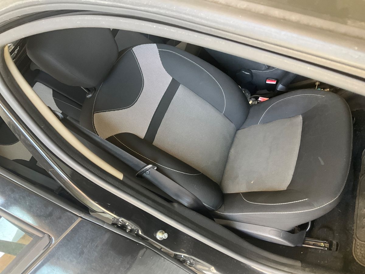 Dacia Duster 2017 — photo 42