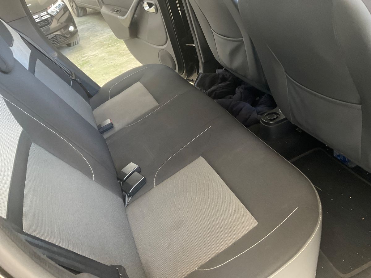 Dacia Duster 2017 — photo 43