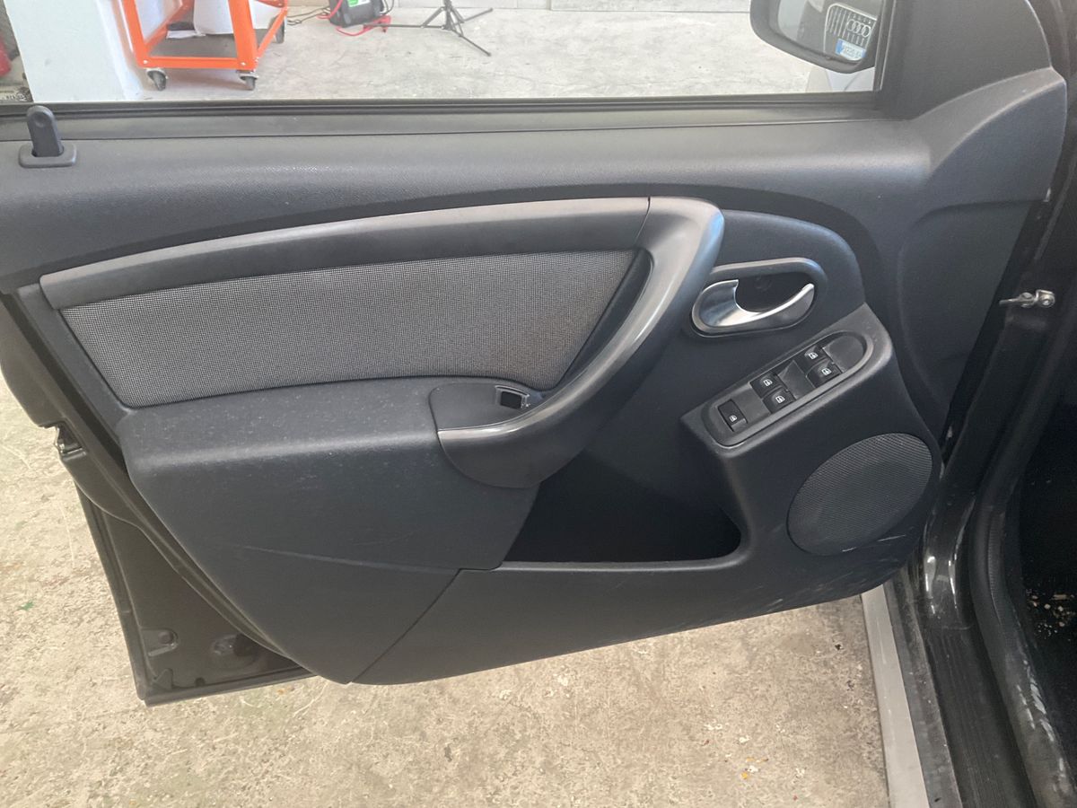 Dacia Duster 2017 — photo 35
