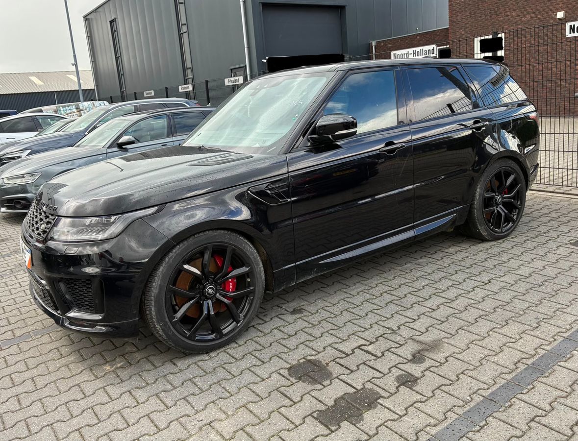 Land Rover 2020