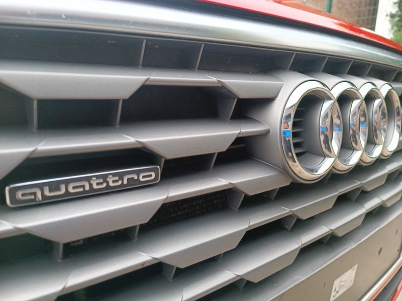 Audi Q2 2.0 TDI quattro Sport — zdjęcie 20