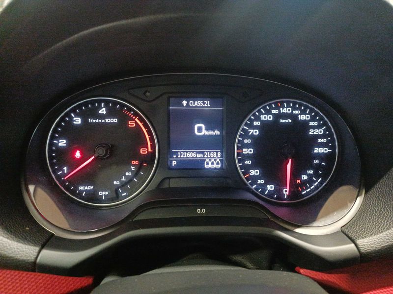 Audi Q2 2.0 TDI quattro Sport — zdjęcie 12