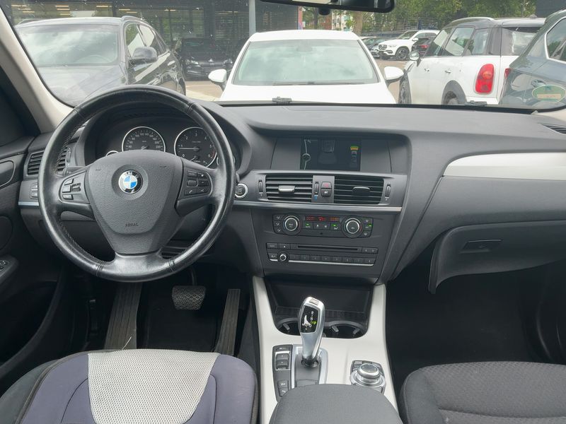 BMW X3 xDrive 20d — zdjęcie 12