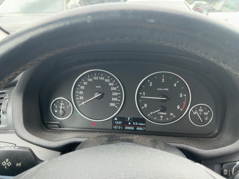 BMW X3 xDrive 20d — zdjęcie 13