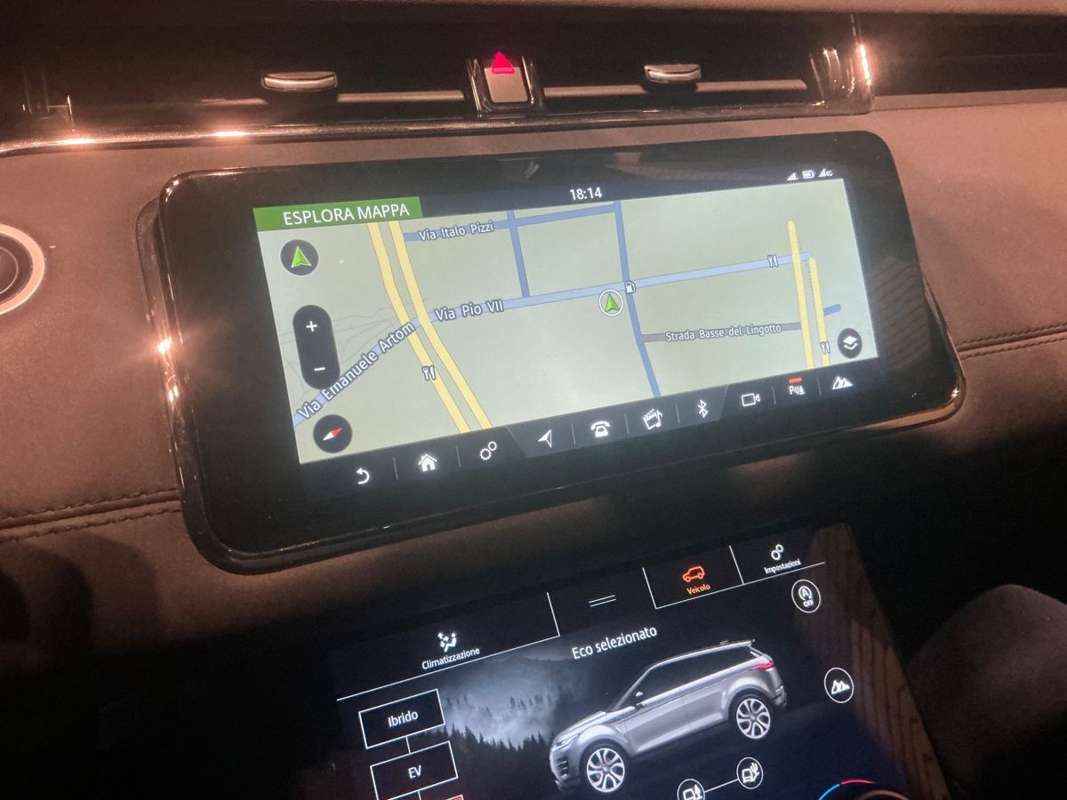 Land Rover 2020 — photo 22