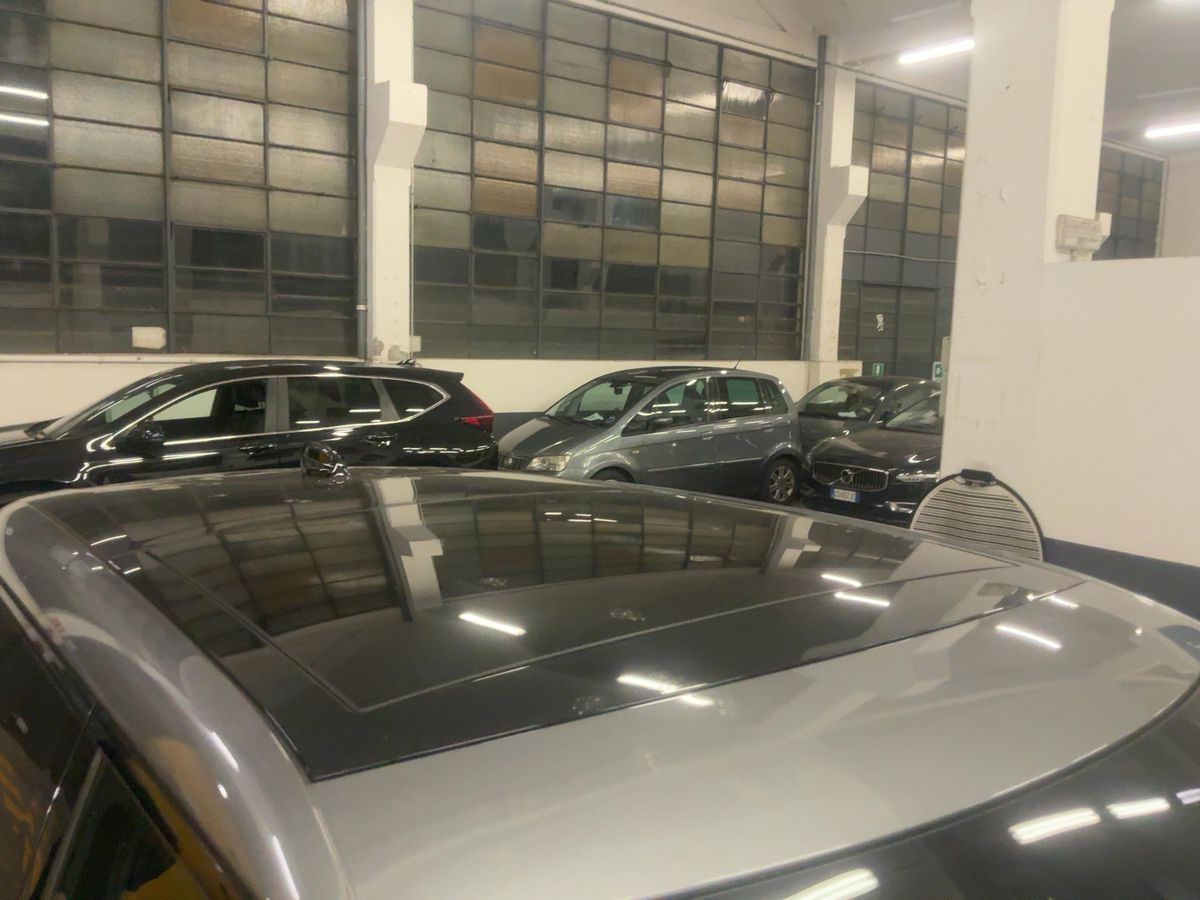 Land Rover 2020 — photo 14