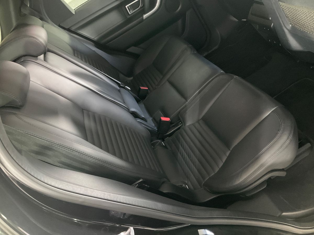 Land Rover 2017 — photo 50