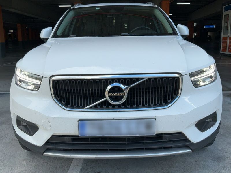 Volvo XC40 2.0 D3 Business Plus 2WD — zdjęcie 9
