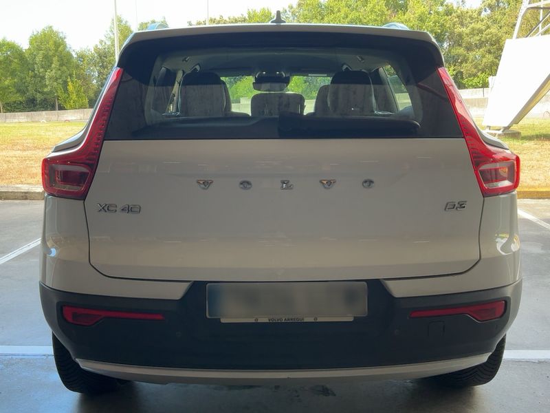 Volvo XC40 2.0 D3 Business Plus 2WD — zdjęcie 5