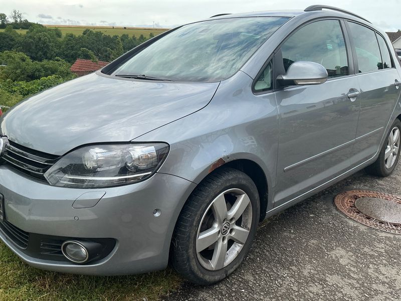 Volkswagen Golf VI Plus 1.2 TSI Team 2010 – снимка 2
