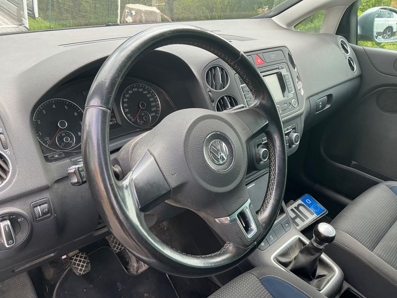 Volkswagen Golf VI Plus 1.2 TSI Team 2010 – снимка 26