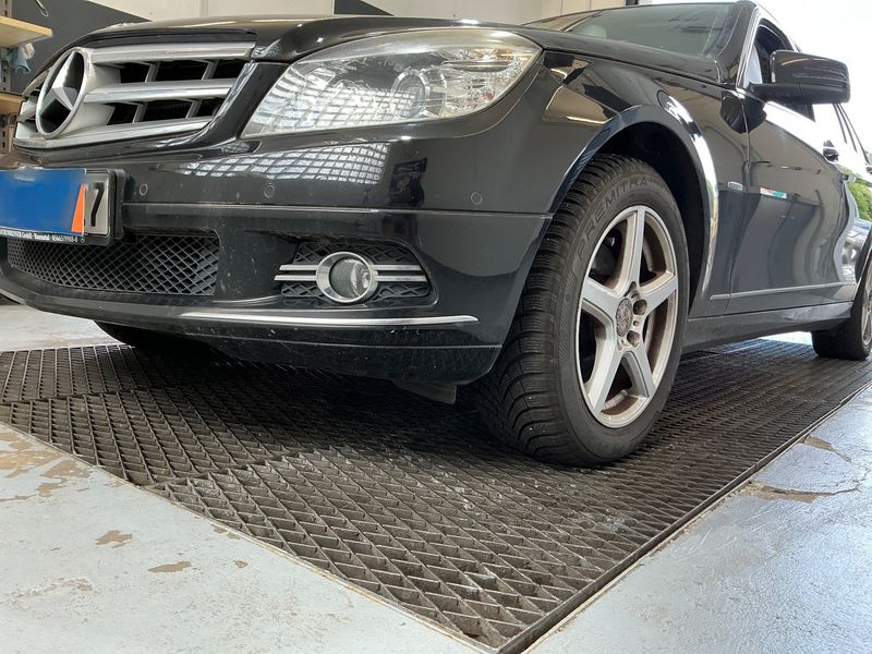 Mercedes-Benz C-Klasse C 220 CDI T BlueEfficiency Avantgarde 2009 – снимка 58